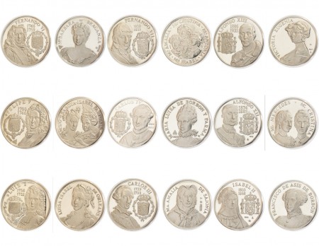 180 EUR  9  Medallas de los reyes de España Plata 999 Peso total  270 gr
